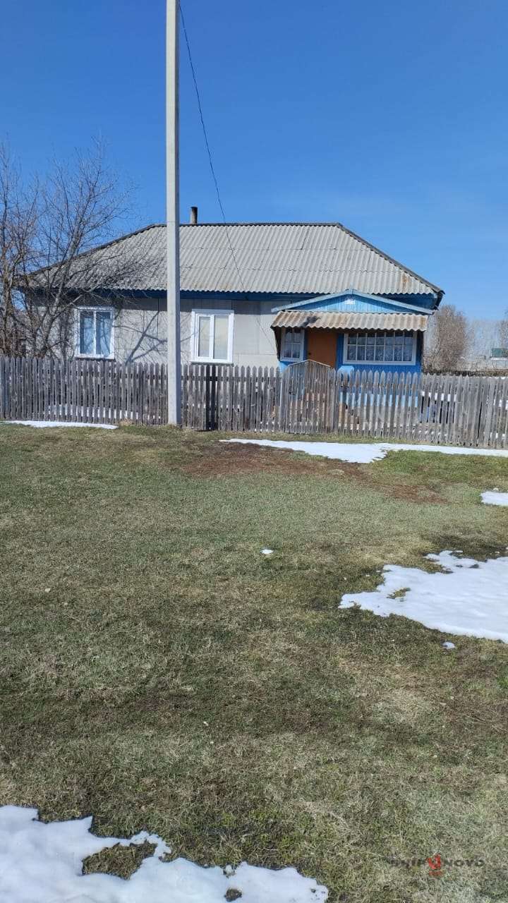 Продаётся деревянный  дом 70м.кв. в с. Шипуново-2